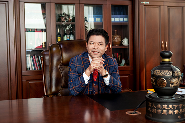 2016�q�中国酱香酒优秀企业家熊宏飞